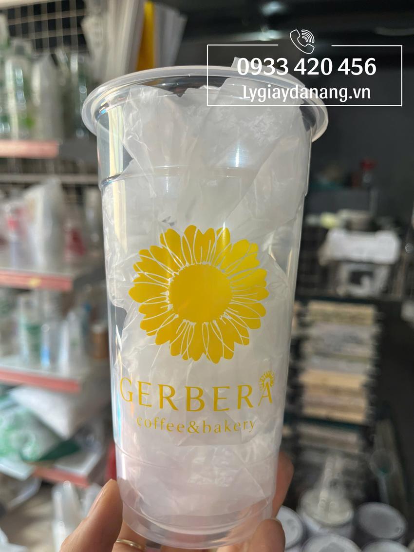 In ly nhựa số lượng ít Đà Nẵng - ly nhựa PP in logo hoa cúc Gerbera coffee bakery